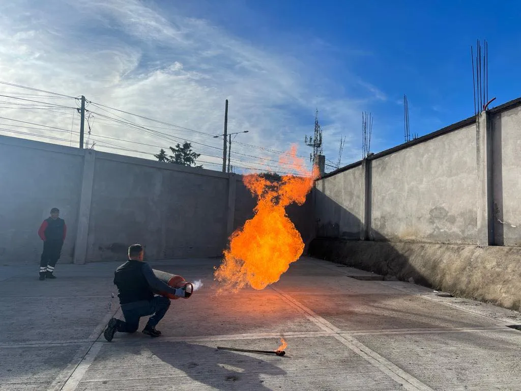 488780160_1261194692290715_644075379366534371_n